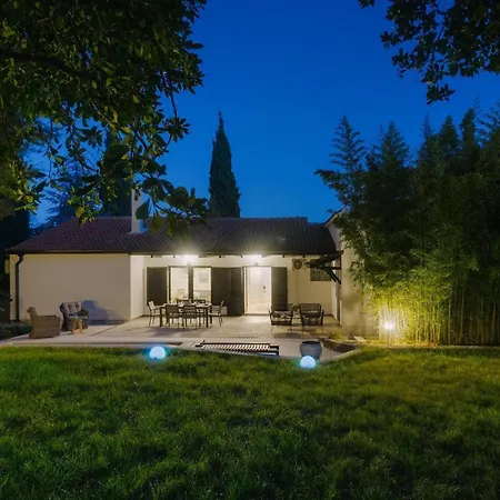 Dom wakacyjny Aavaas