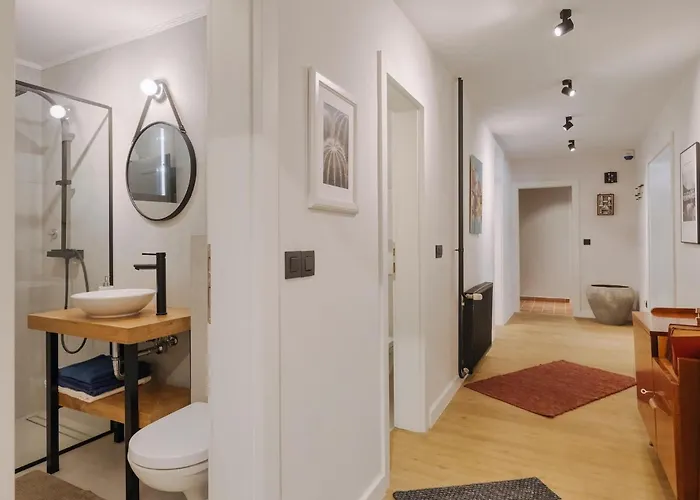 Semesterbostad Aavaas *